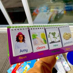 Sentence Flips - learn to read/ sequence